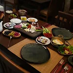 Hotel Ozenturku 3*