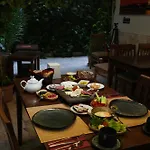 Ozenturku Hotel