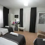 Hotel Ozenturku 3*