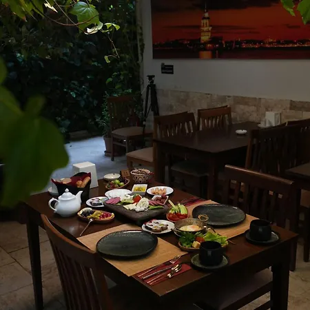 מלון Ozenturku פמוקלה