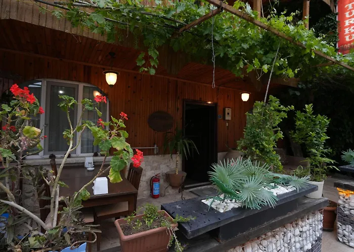 Ozenturku Hotel