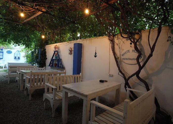 מלון Ozenturku פמוקלה