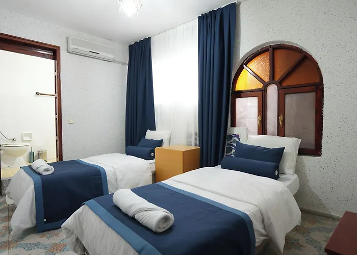 Ozenturku Hotel