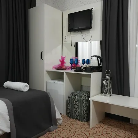 Hotel Ozenturku 3*