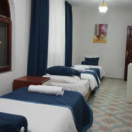 Hotel Ozenturku 3*