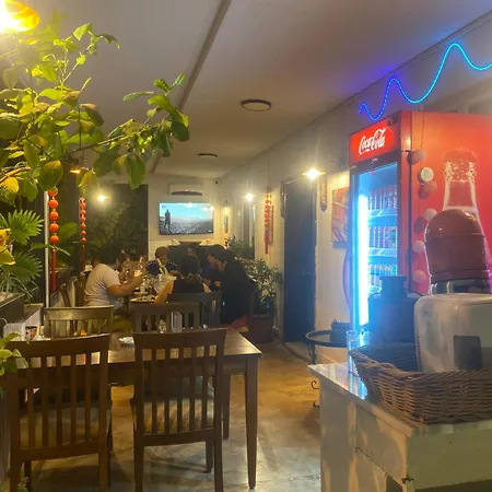 Ozenturku מלון 3*