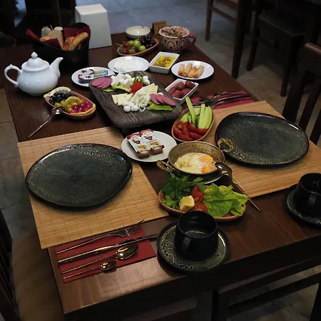 Hotel Ozenturku 3*