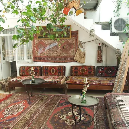 Ozenturku Hotel